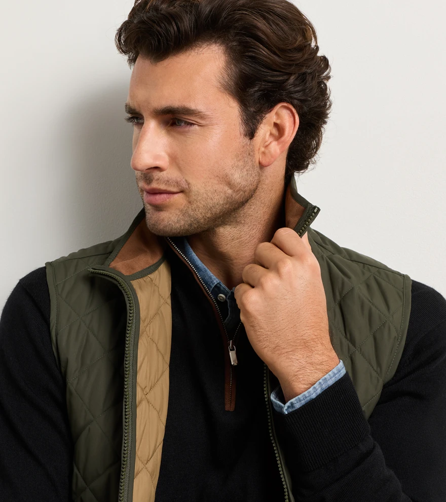 Essex Gilet in Dark Olive - Alternate Image 4