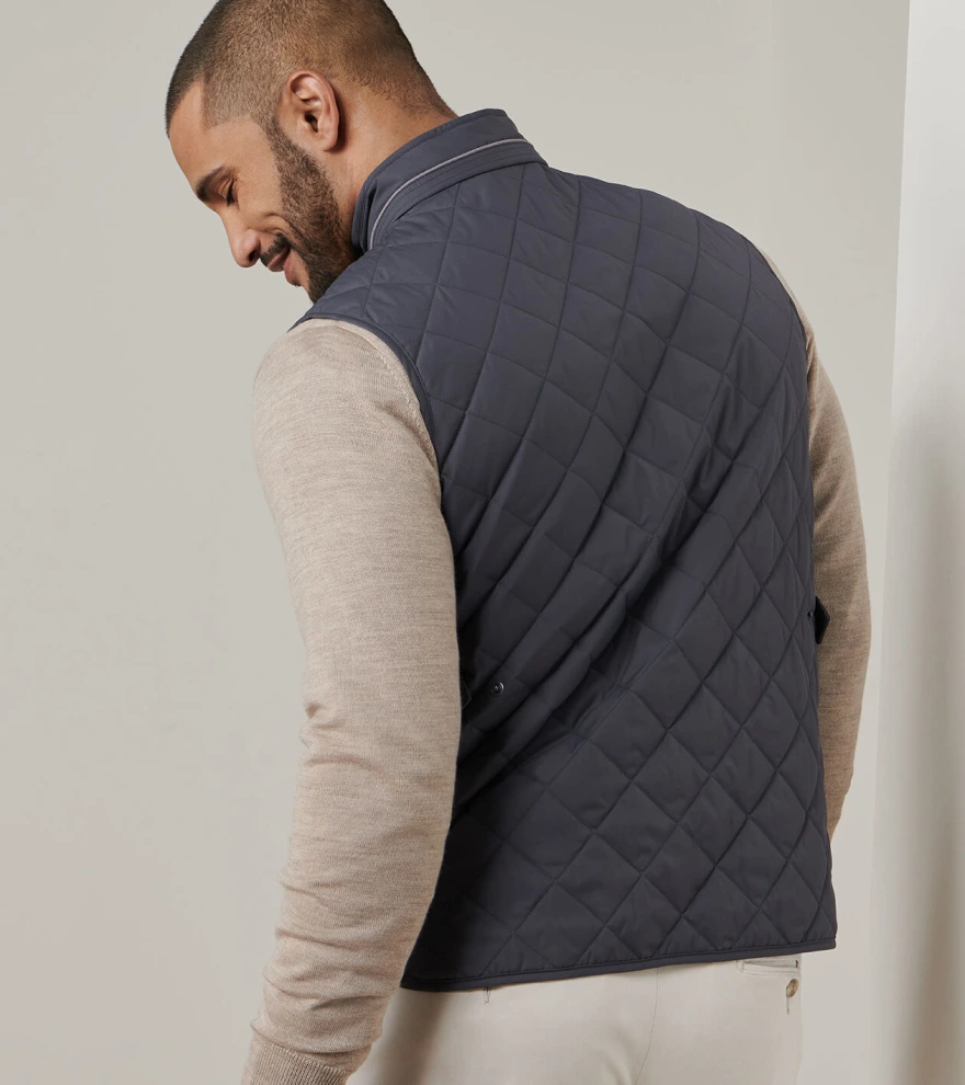 Essex Gilet in Iron - Alternate Image 2