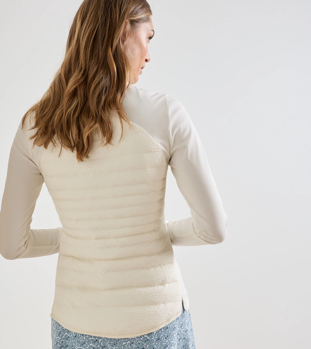 Merge Seersucker Hybrid Jacket in Ivory - Alternate Image 2