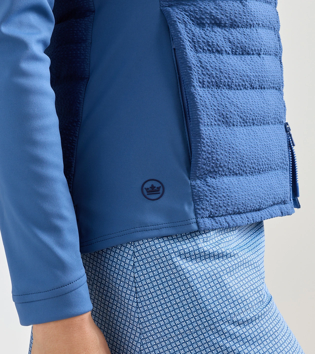 Merge Seersucker Hybrid Jacket in Windsor Blue - Alternate Image 3