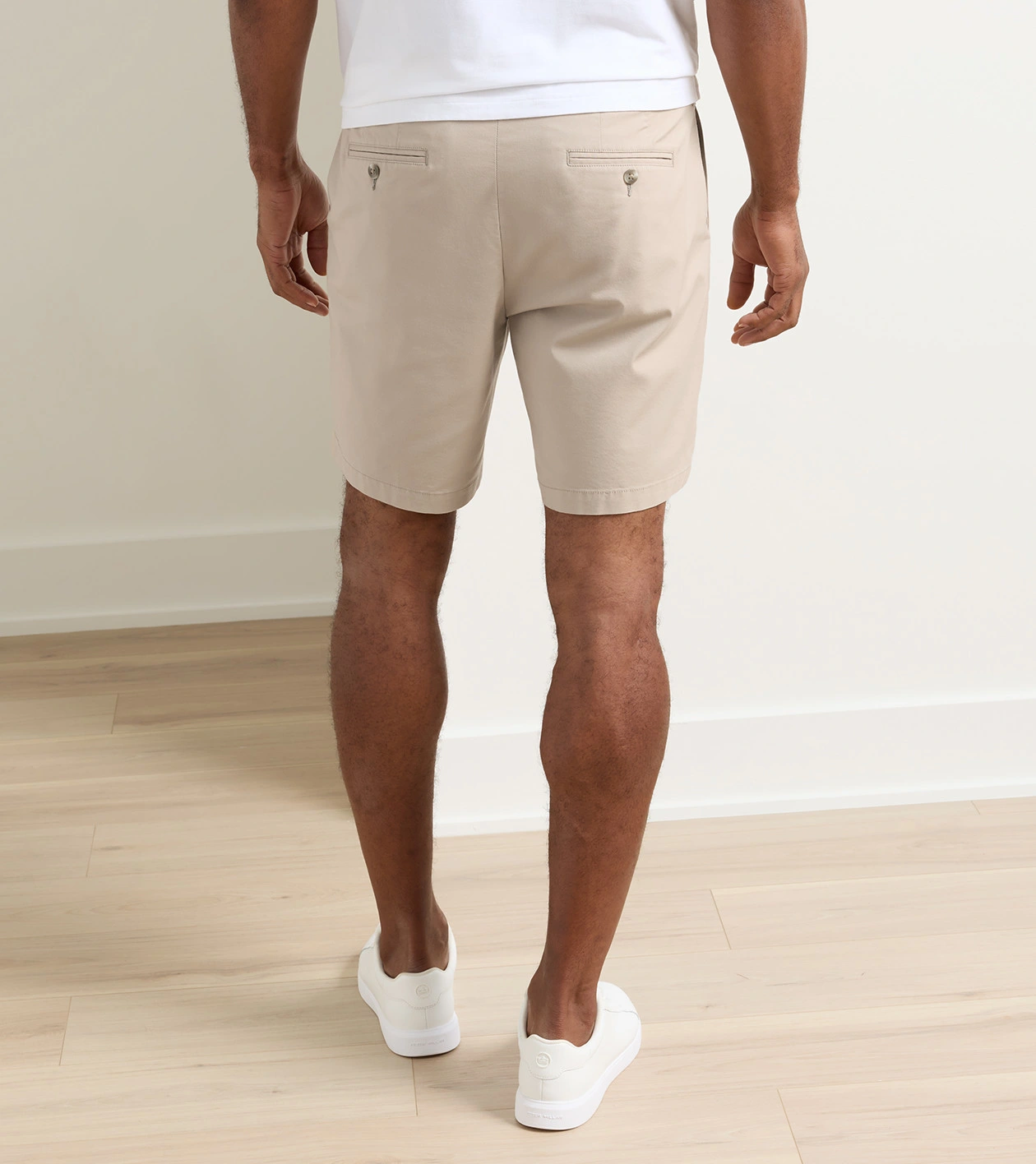 Crown Comfort Short in Khaki - Alternate Image 2