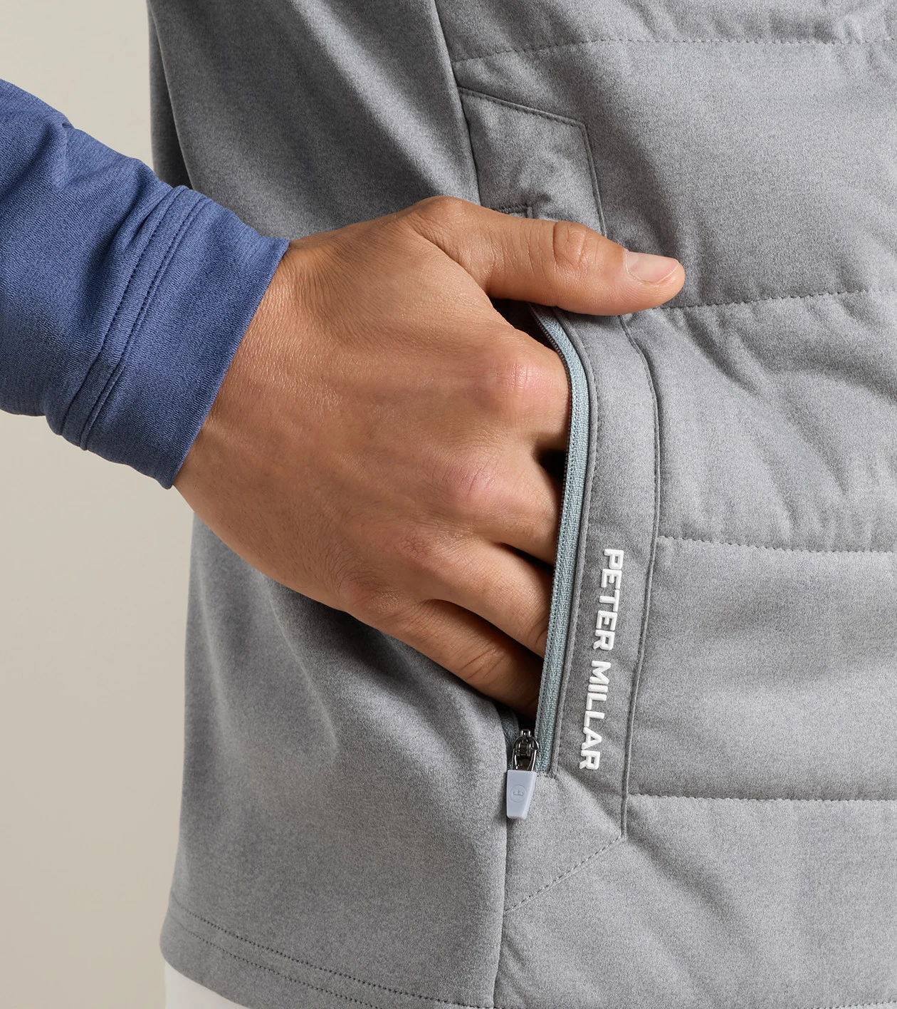 Fuse Hybrid Vest in OSLO GREY - Alternate Image 3