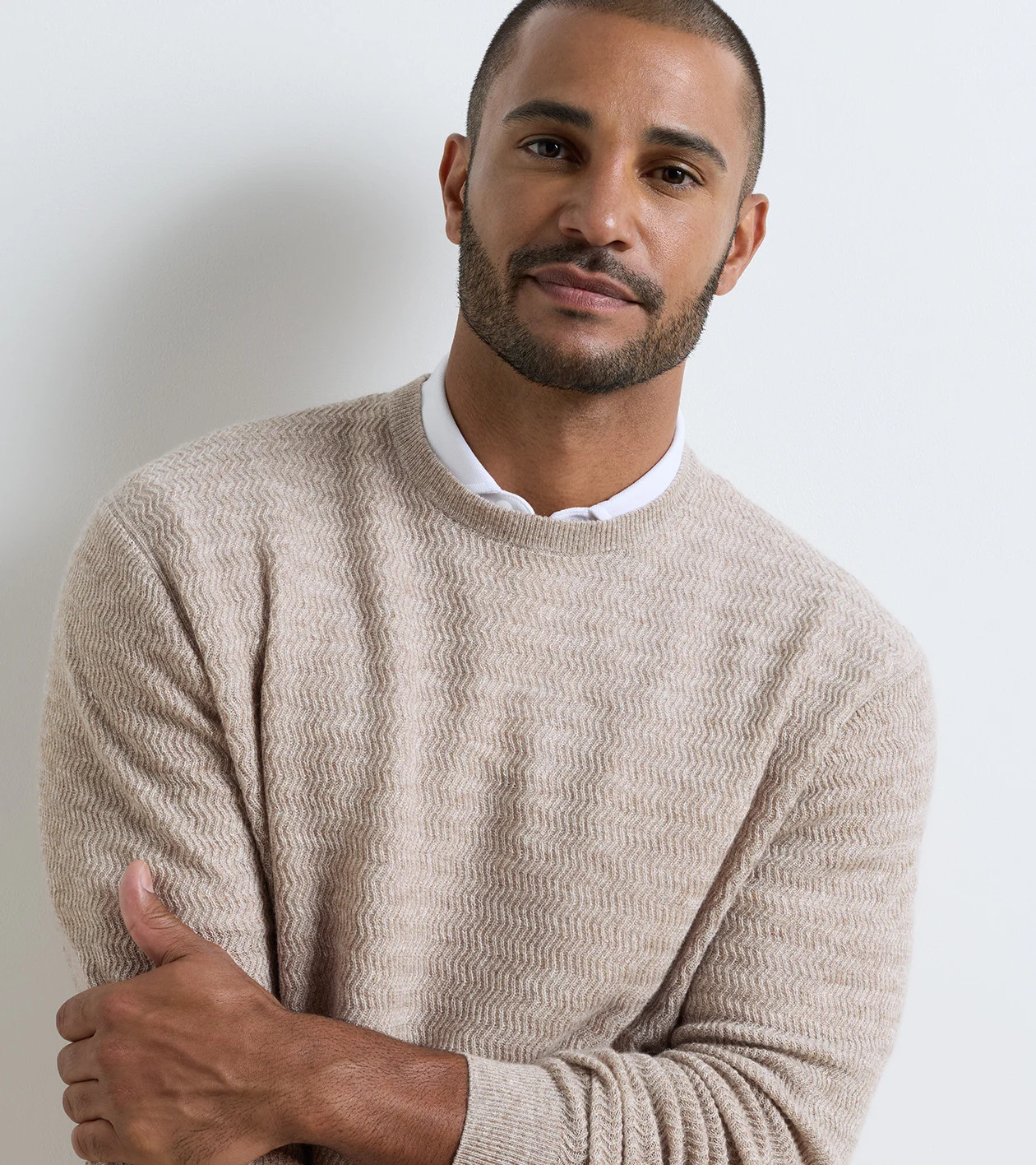 Crosswinds Textured Crewneck Sweater in POPLAR BROWN - Alternate Image 3