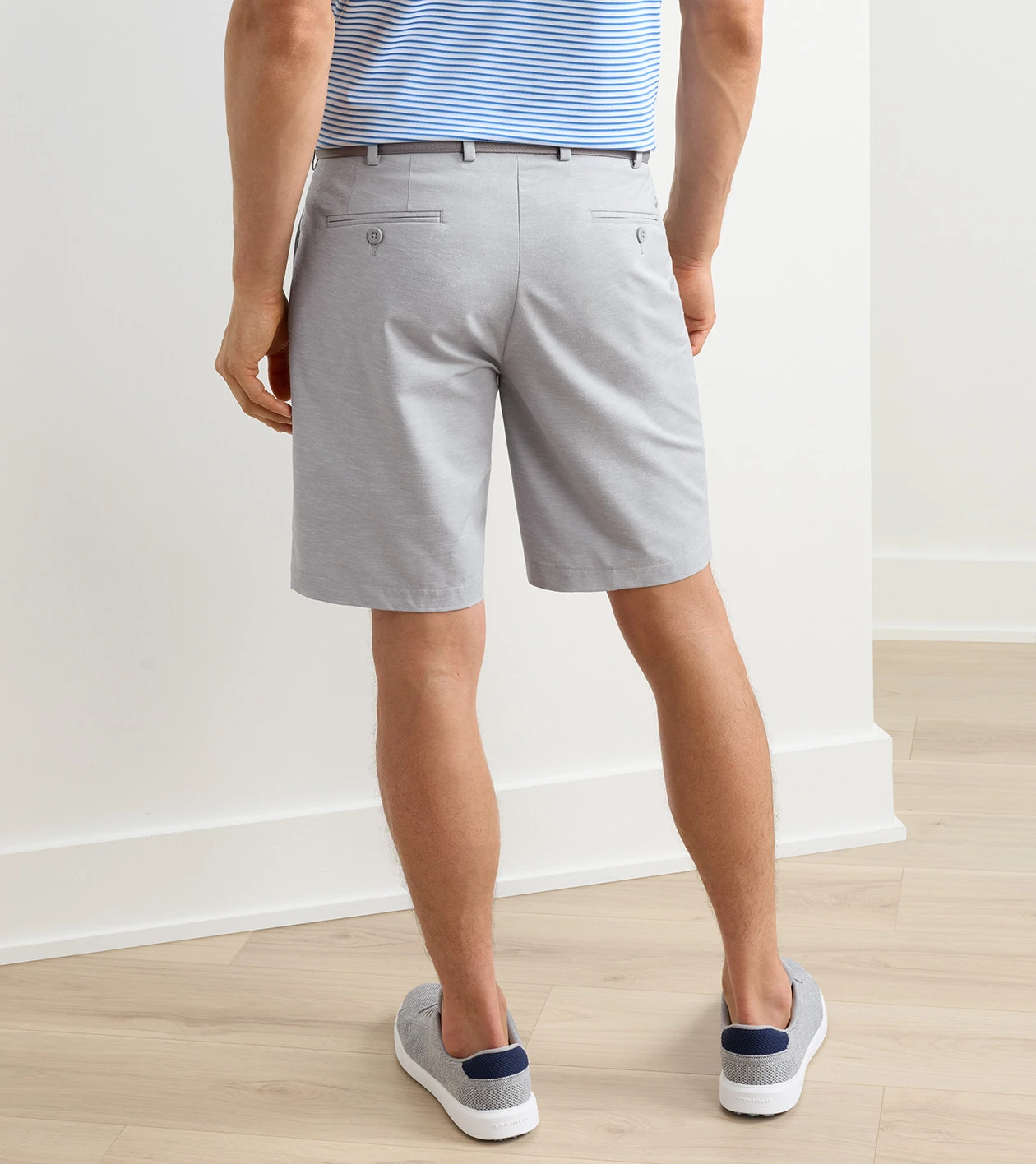 Surge Linen-Blend Performance Short in Gale Grey - Alternate Image 2