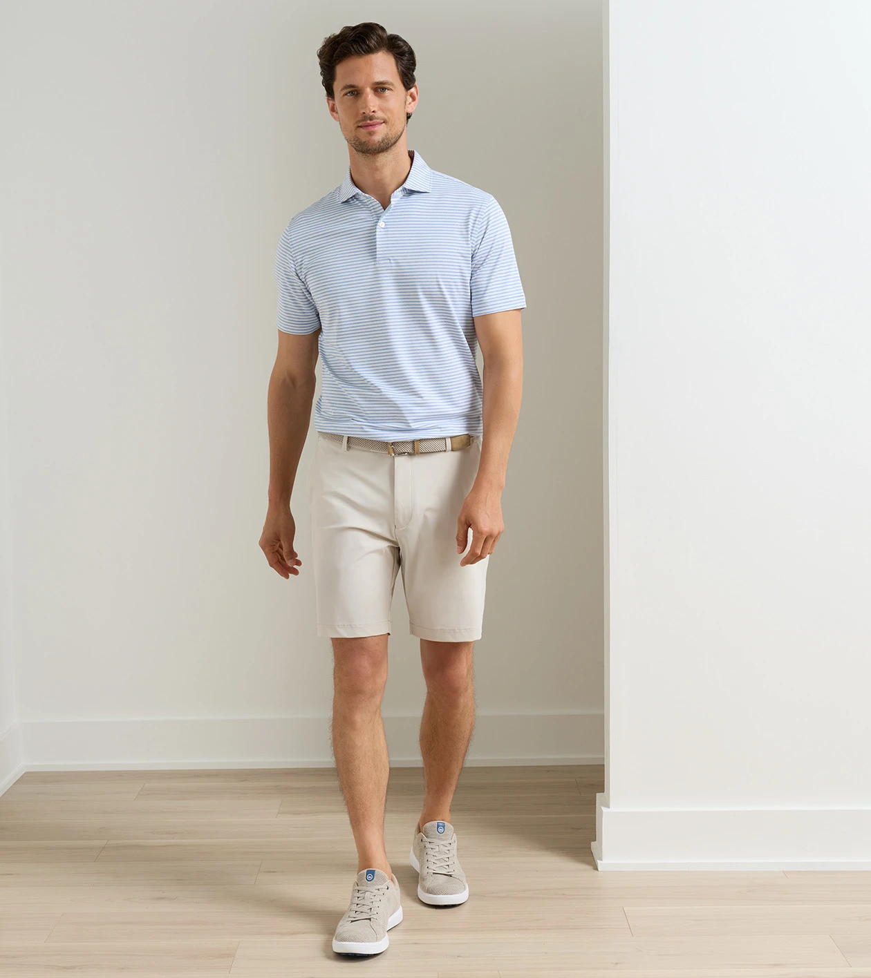Bingham Performance Short in TRUFFLE - Alternate Image 1