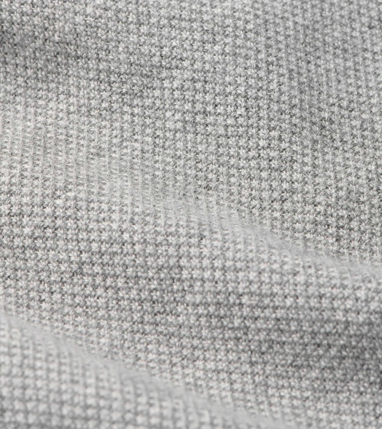 Voyager Cashmere-Silk Saddle Shoulder Crew in Gale Grey - Alternate Image 4