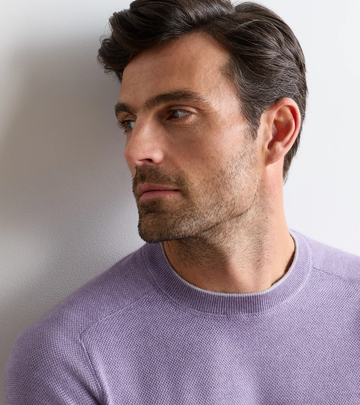 Voyager Cashmere-Silk Saddle Shoulder Crew in PURPLE FIG - Alternate Image 3
