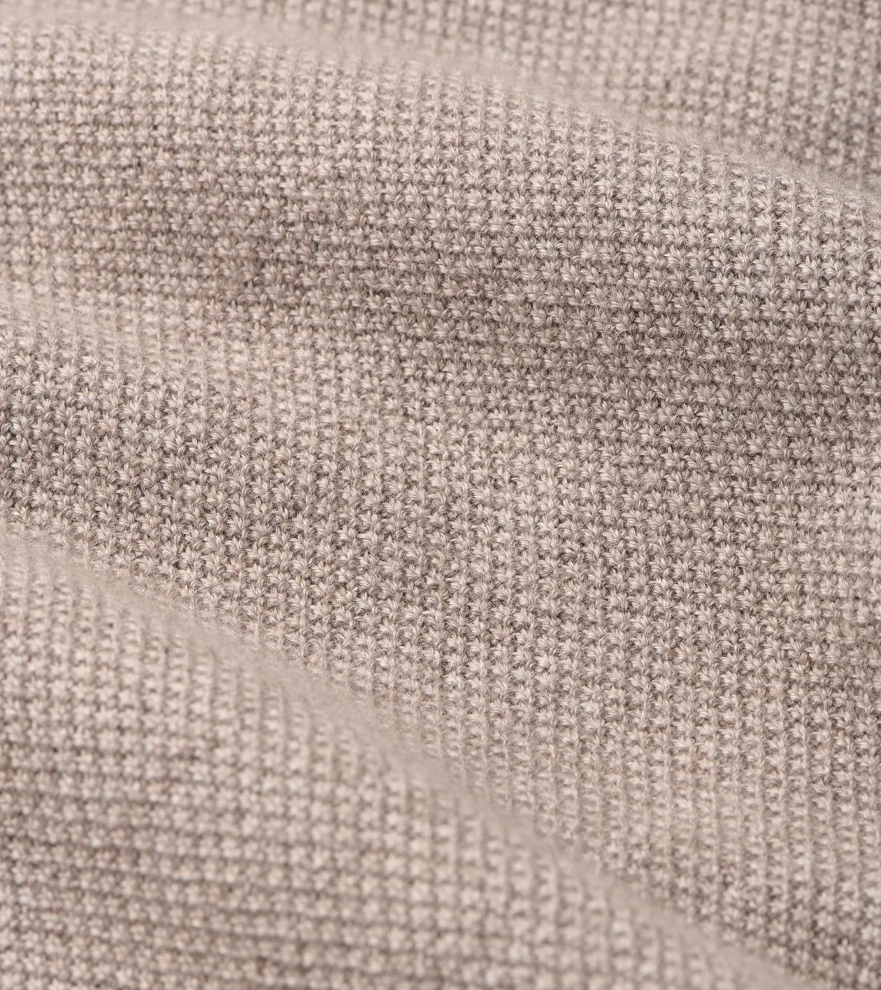 Voyager Cashmere-Silk Saddle Shoulder Quarter Zip in FAWN - Alternate Image 4