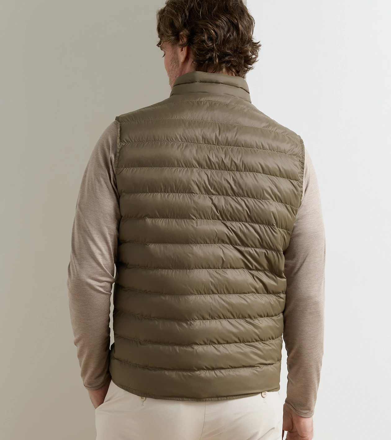 Holdridge Quilted Vest in POPLAR BROWN - Alternate Image 2