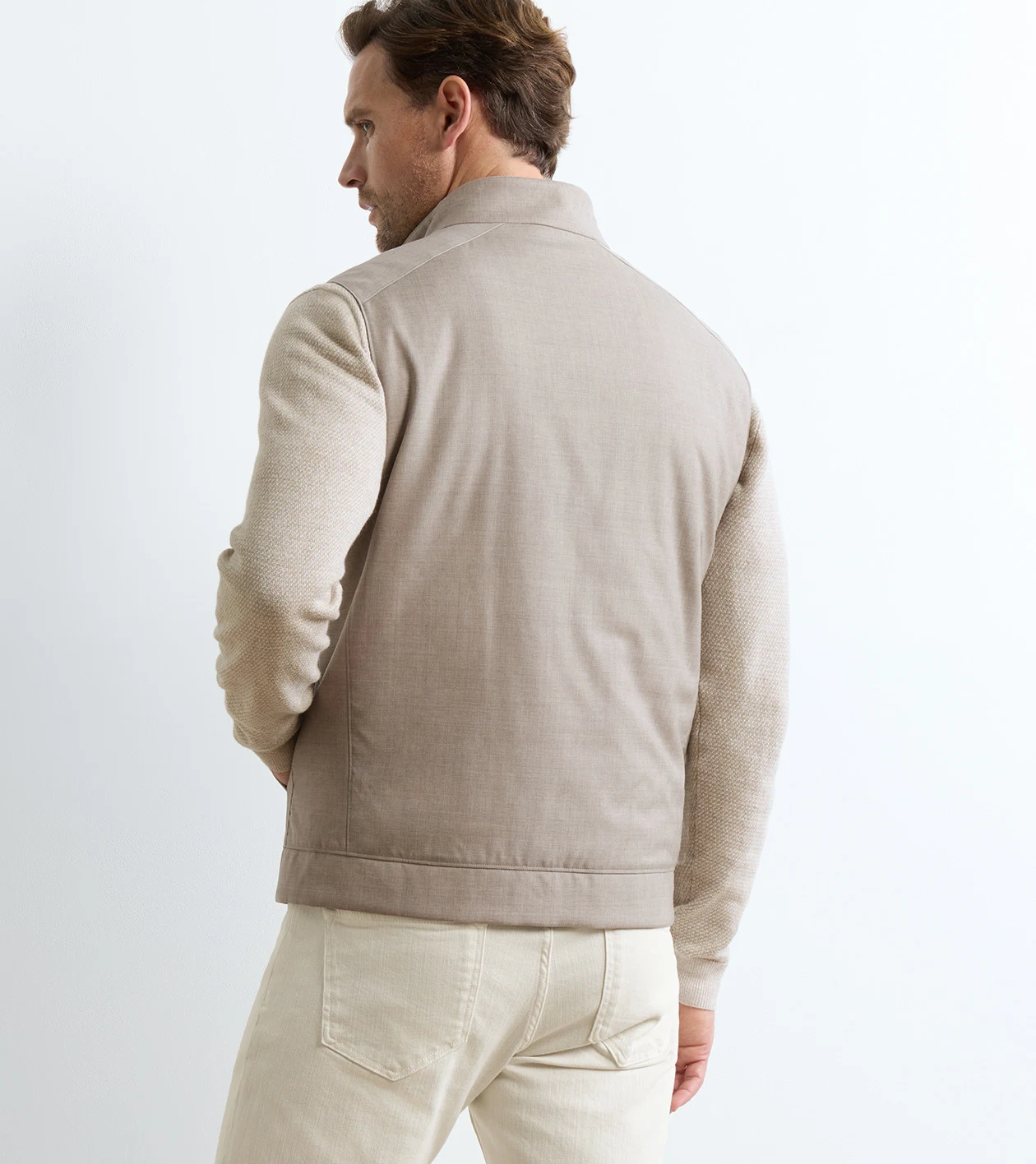 Excursionist Lite Vest in Dark Sand - Alternate Image 2