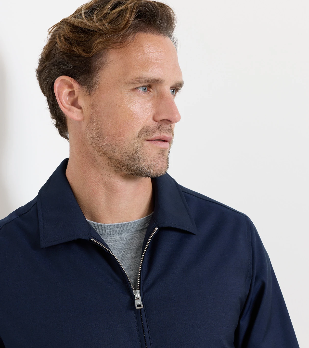 Excursionist Lite Jacket in Navy - Alternate Image 5
