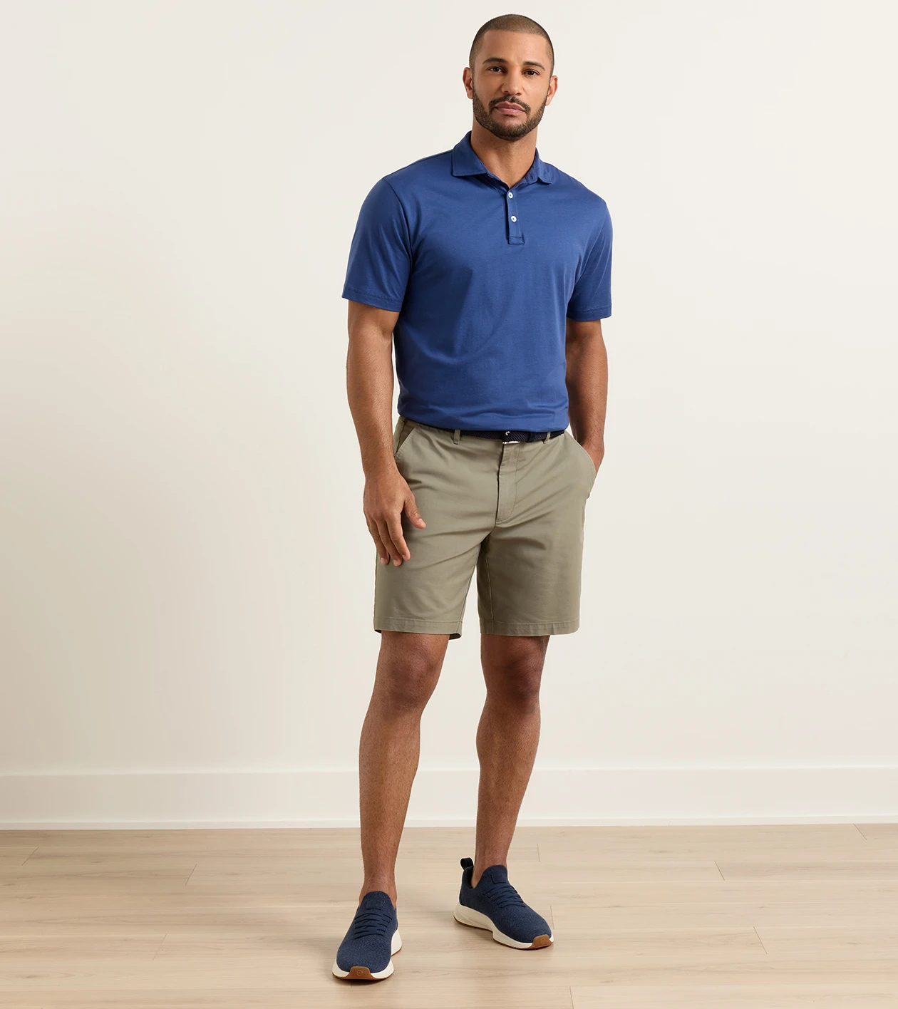 Crown Comfort Short in FATIGUE - Alternate Image 1