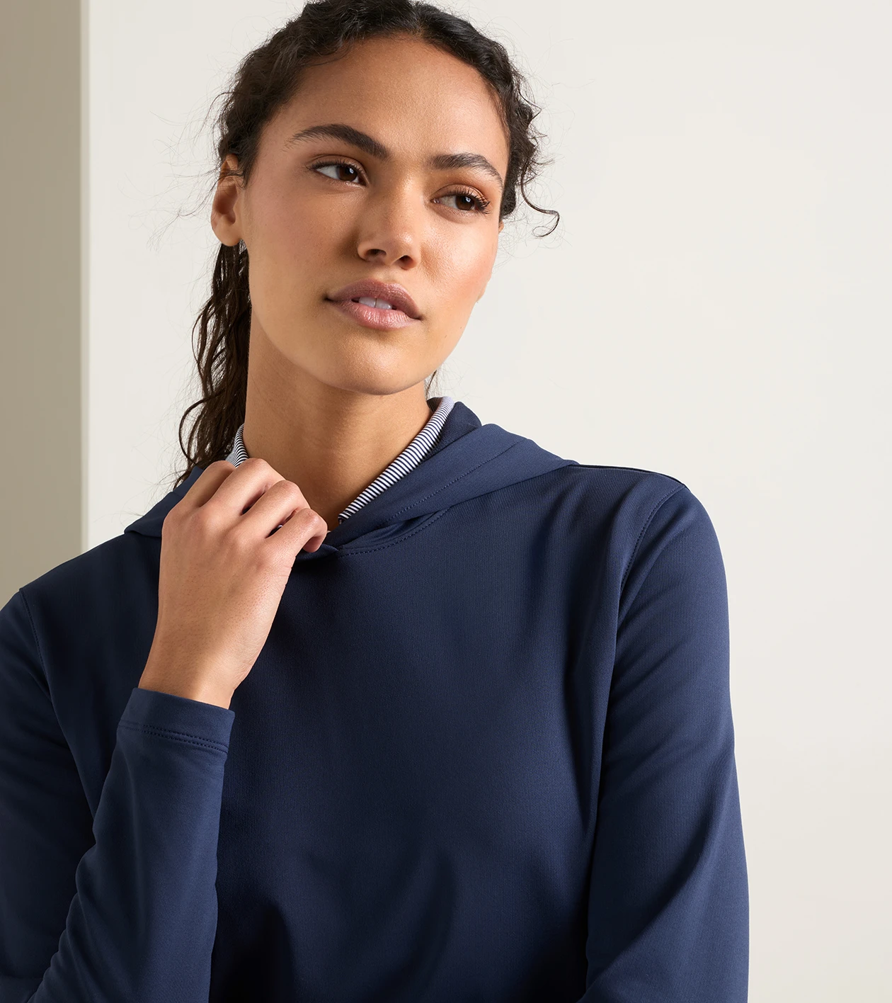 Women's Pine Performance Hoodie in Navy - Alternate Image 5