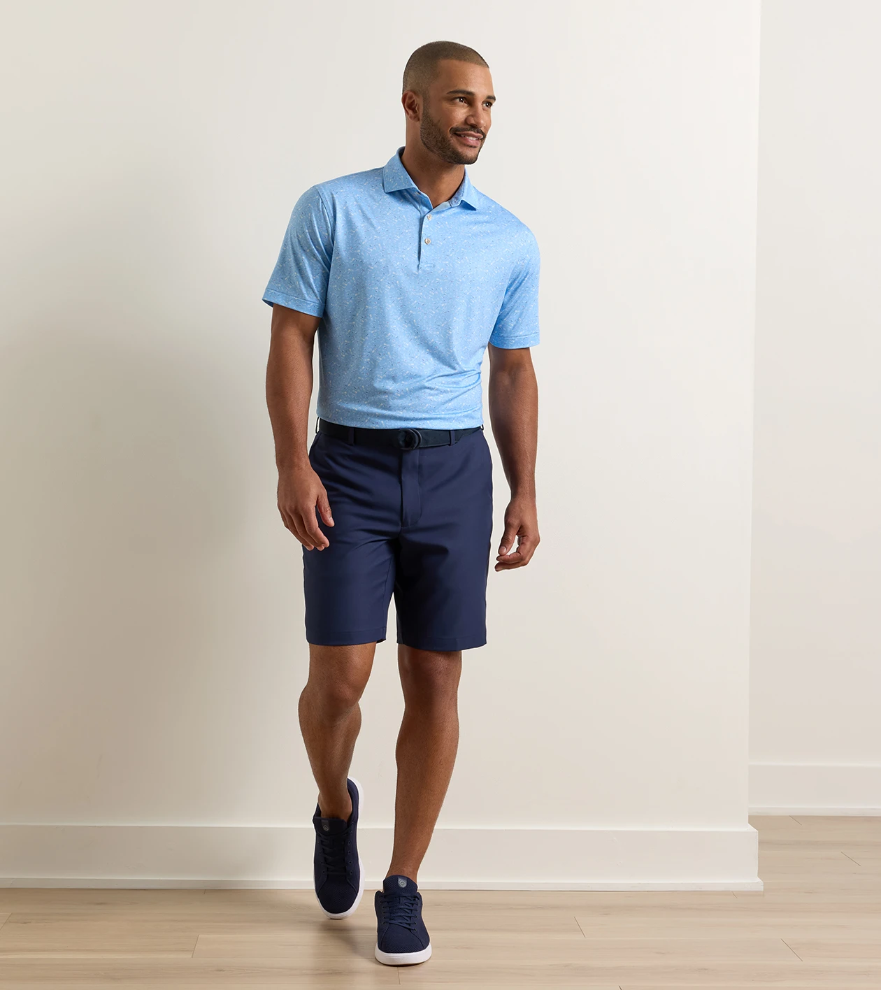 Salem Performance Short in Navy - Alternate Image 3
