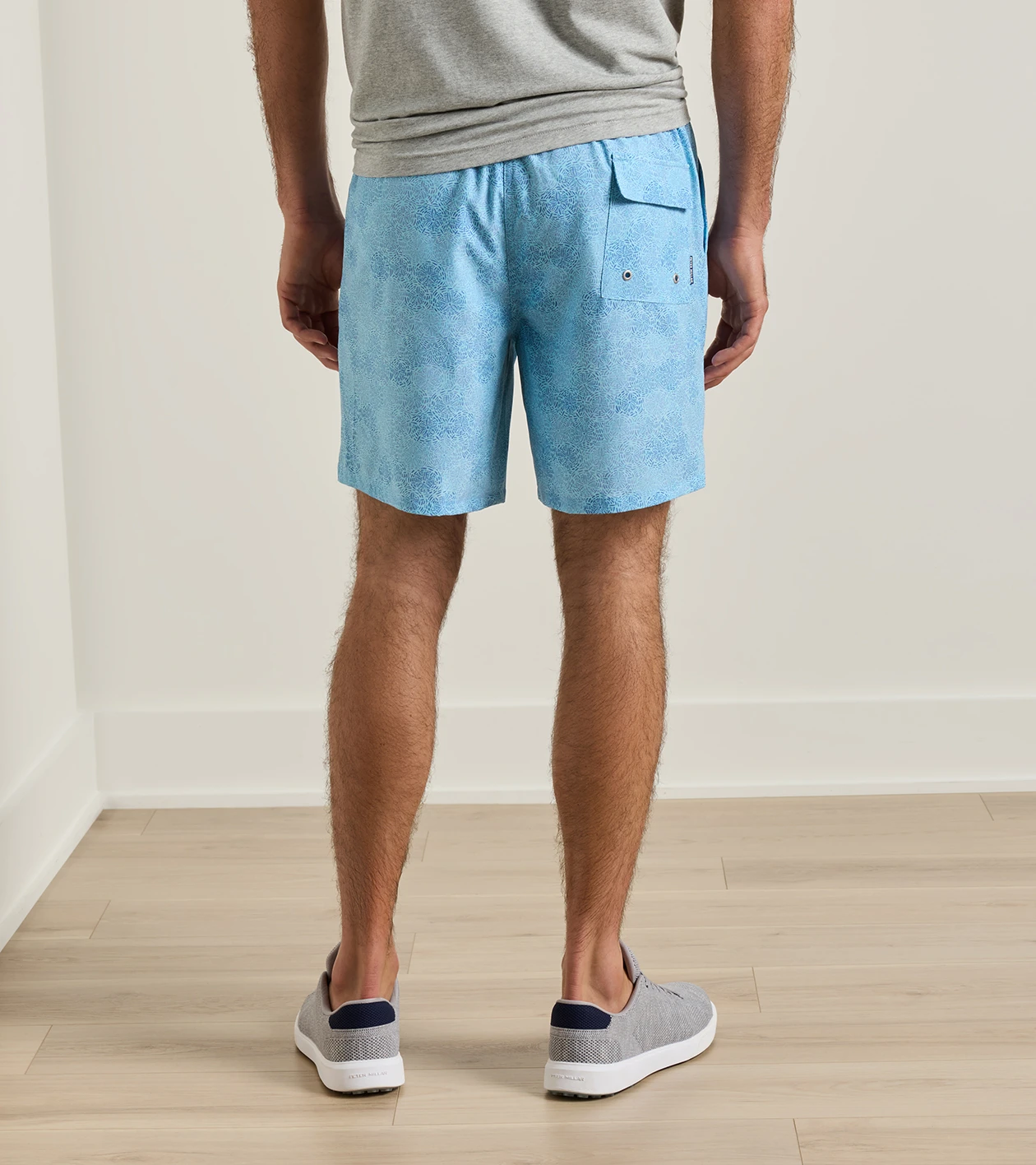 Sand Dollars Swim Trunk in SEAPORT BLUE - Alternate Image 2