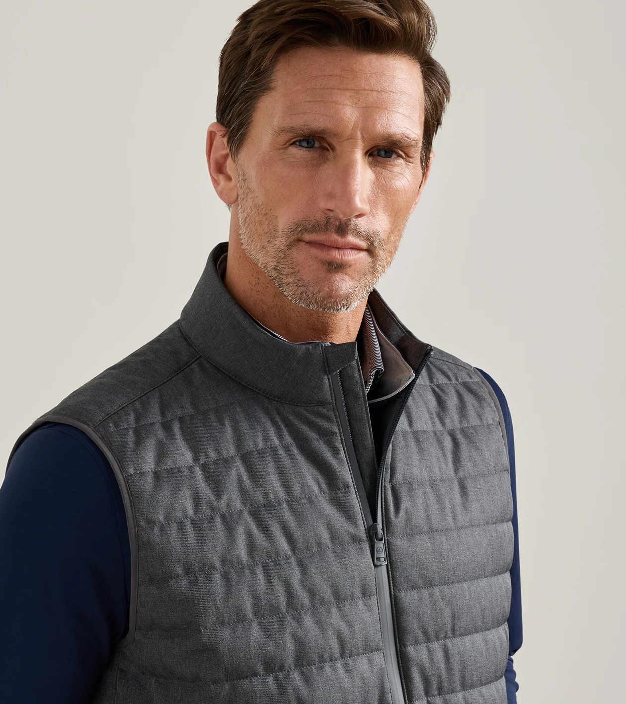 Parks Hybrid Vest in IRIDIUM - Alternate Image 5