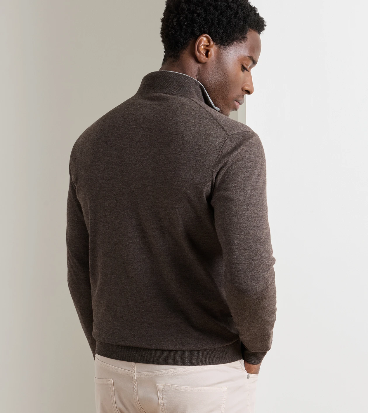 Excursionist Flex Quarter-Zip Sweater in ASH BROWN - Alternate Image 2