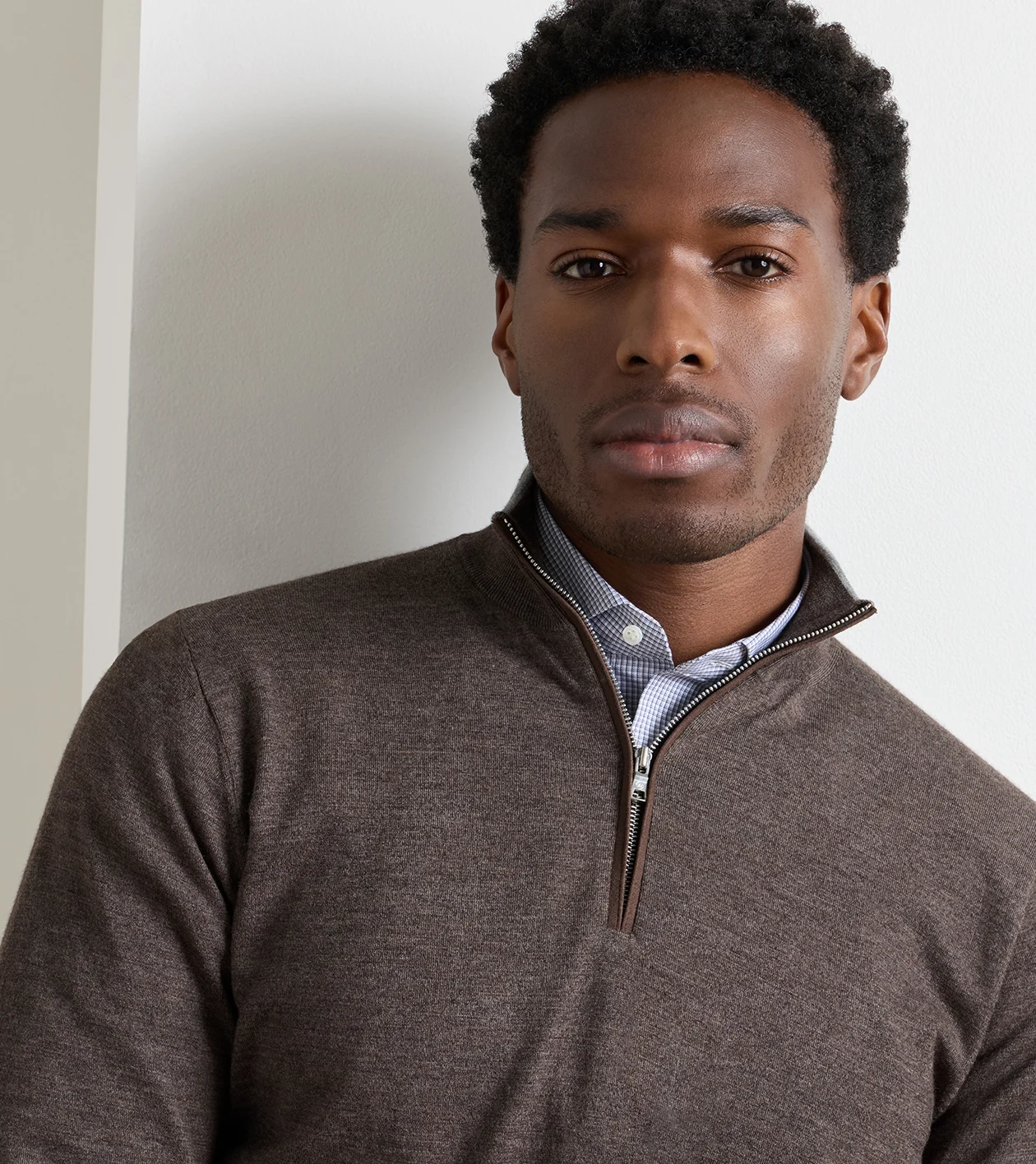 Excursionist Flex Quarter-Zip Sweater in ASH BROWN - Alternate Image 3