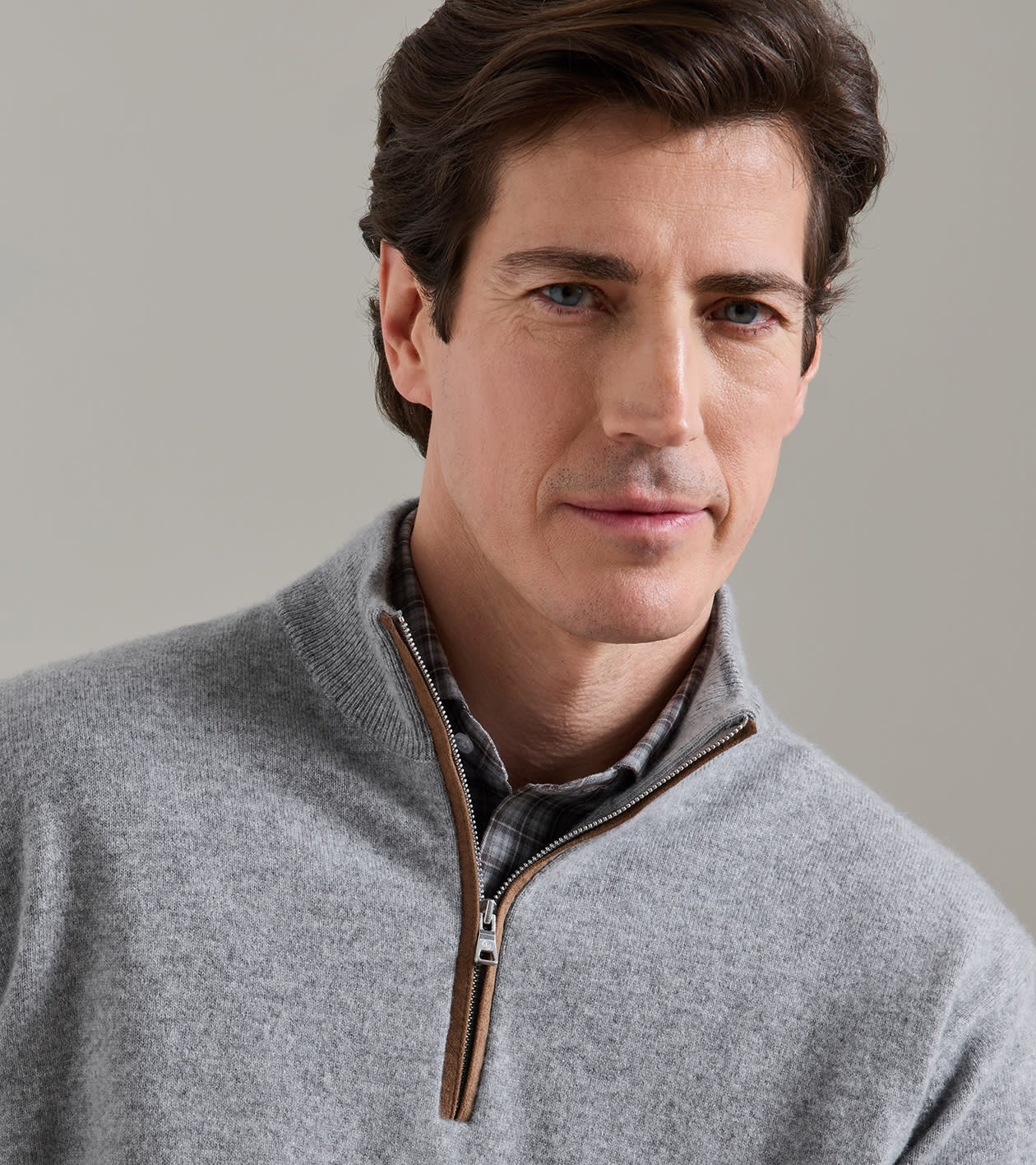 Artisan Crafted Cashmere Flex Quarter-Zip in Gale Grey - Alternate Image 3