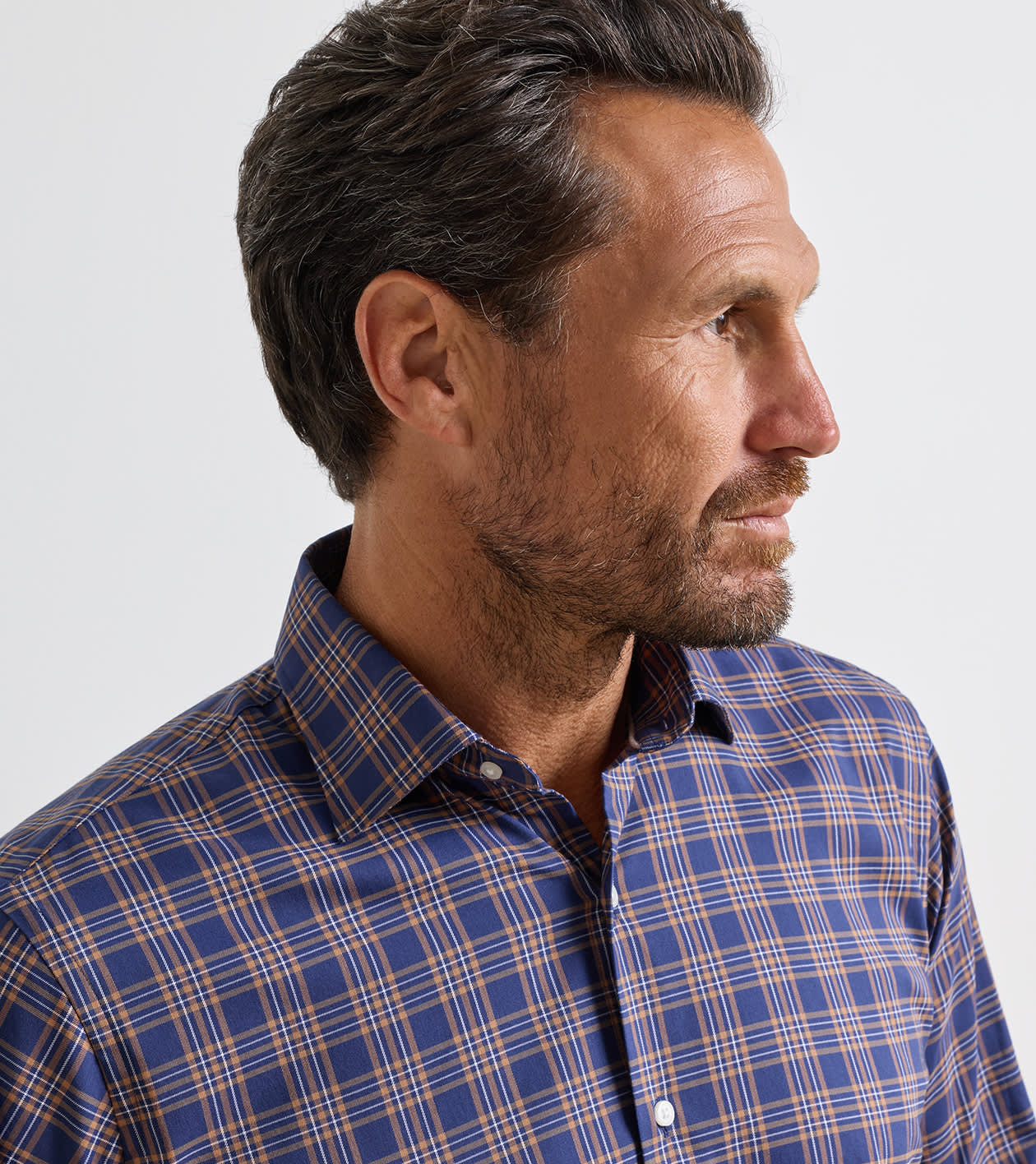 Richard Crown Lite Cotton-Stretch Sport Shirt in Navy - Alternate Image 3
