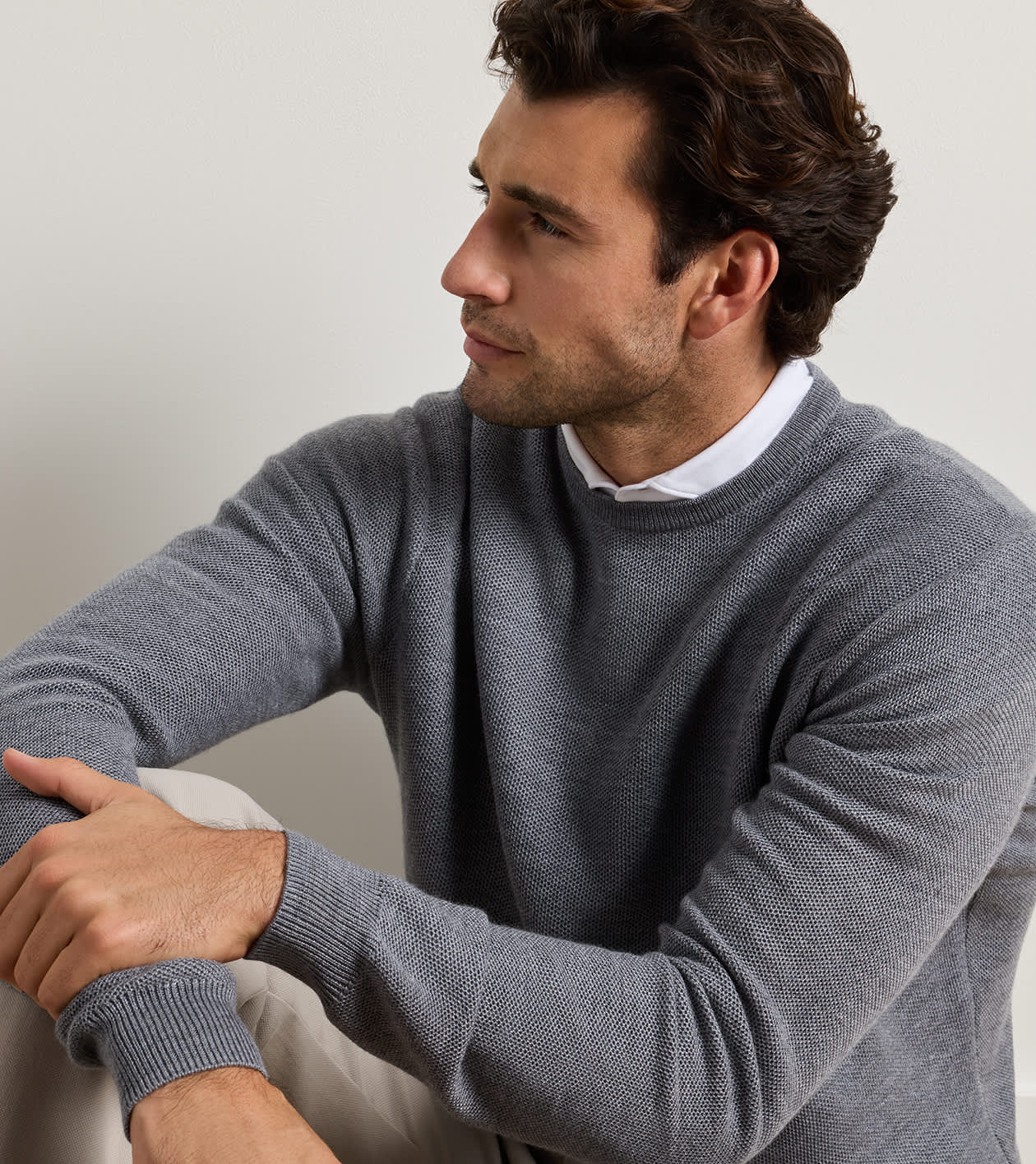 Autumn Crest Honeycomb Crewneck Jumper in OSLO GREY - Alternate Image 3