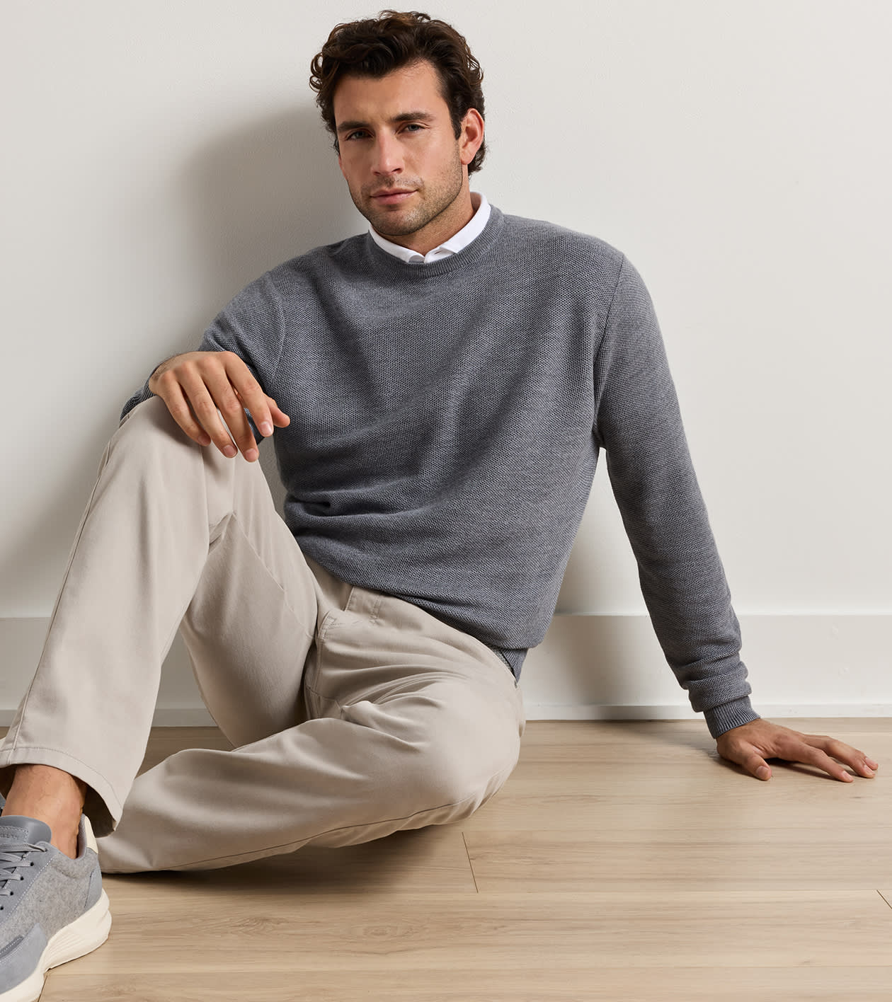 Autumn Crest Honeycomb Crewneck Jumper in OSLO GREY - Alternate Image 1