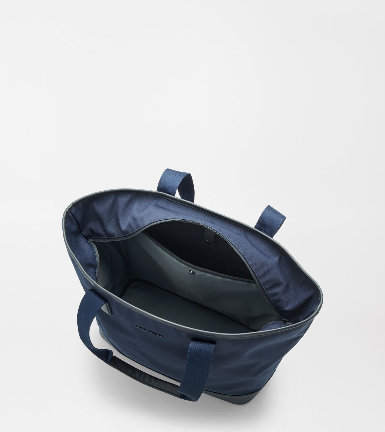 Pursuit Tote in Navy - Alternate Image 4
