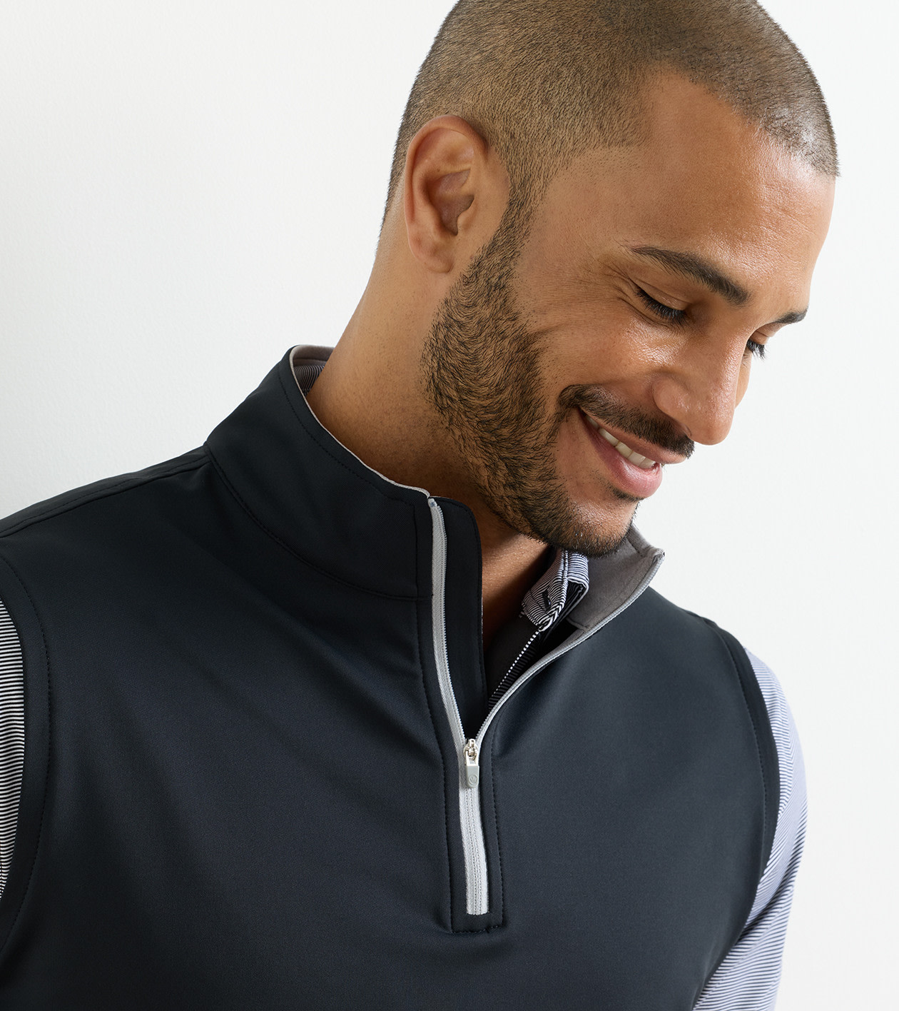 Galway Stretch Loop Terry Quarter-Zip Gilet in Black - Alternate Image 4
