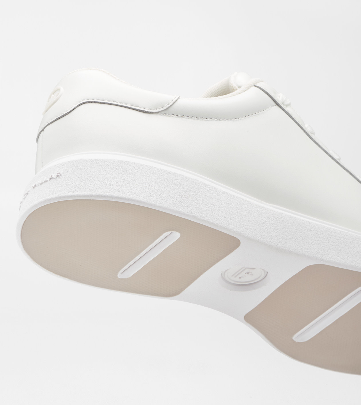 Drift Classic Sneaker in White - Alternate Image 6