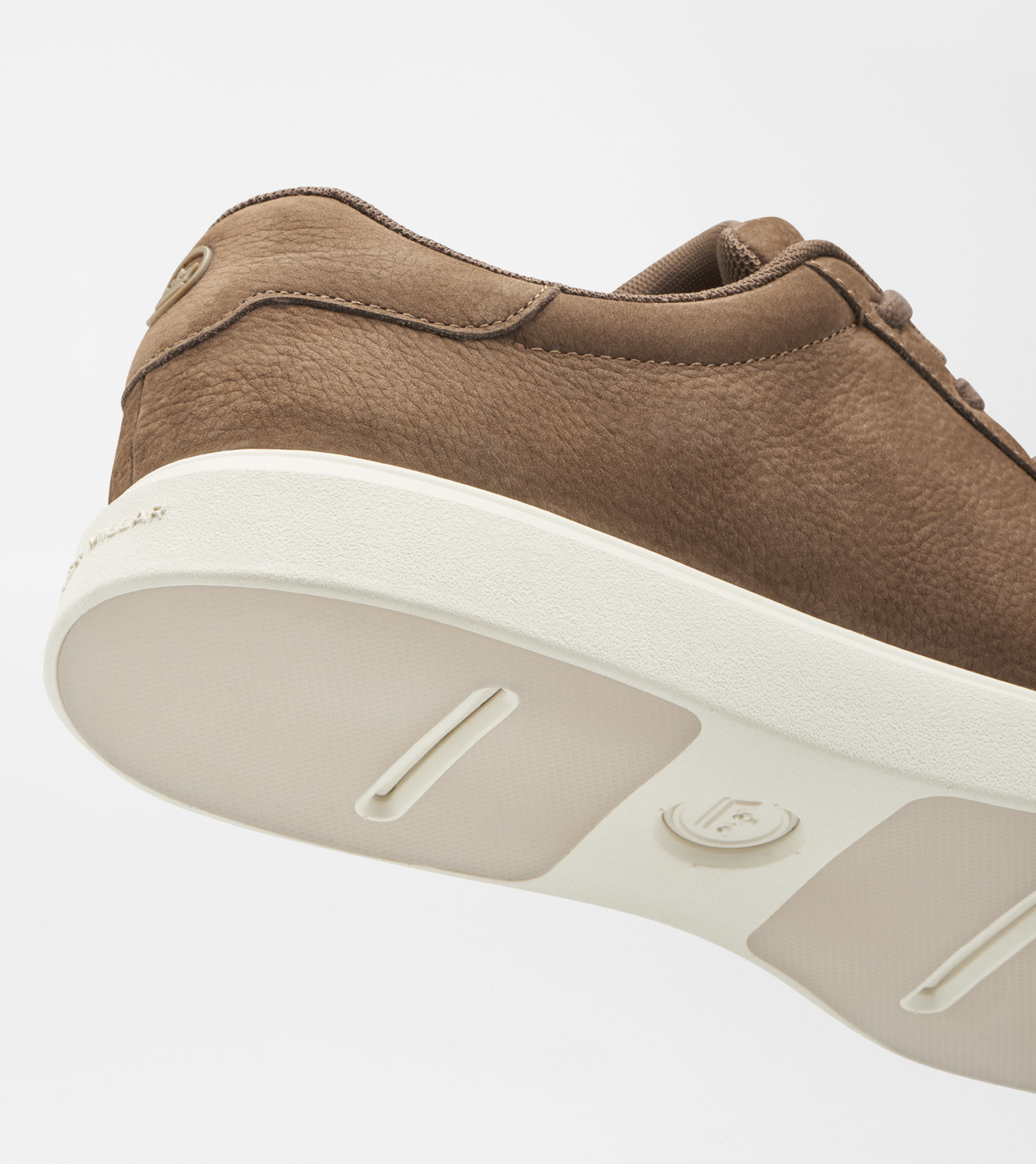 Drift Classic Nubuck Sneaker in OAK - Alternate Image 6