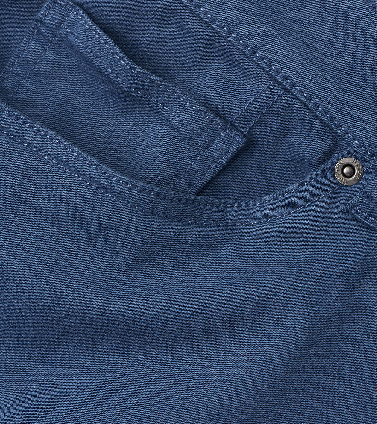 Signature Sateen Five-Pocket Trouser in Navy - Alternate Image 4