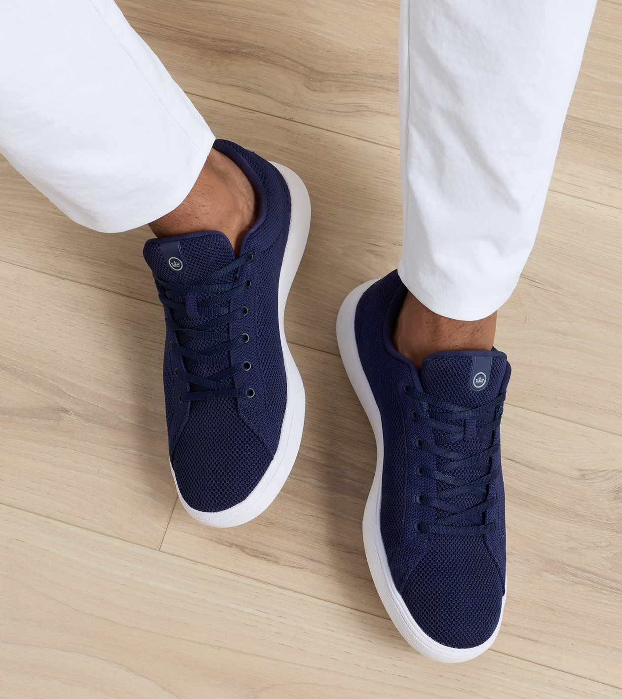 Drift V2 Sneaker in Navy - Alternate Image 1