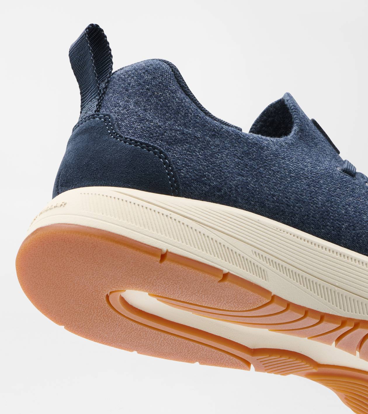 Odeon Sneaker in Navy - Alternate Image 7