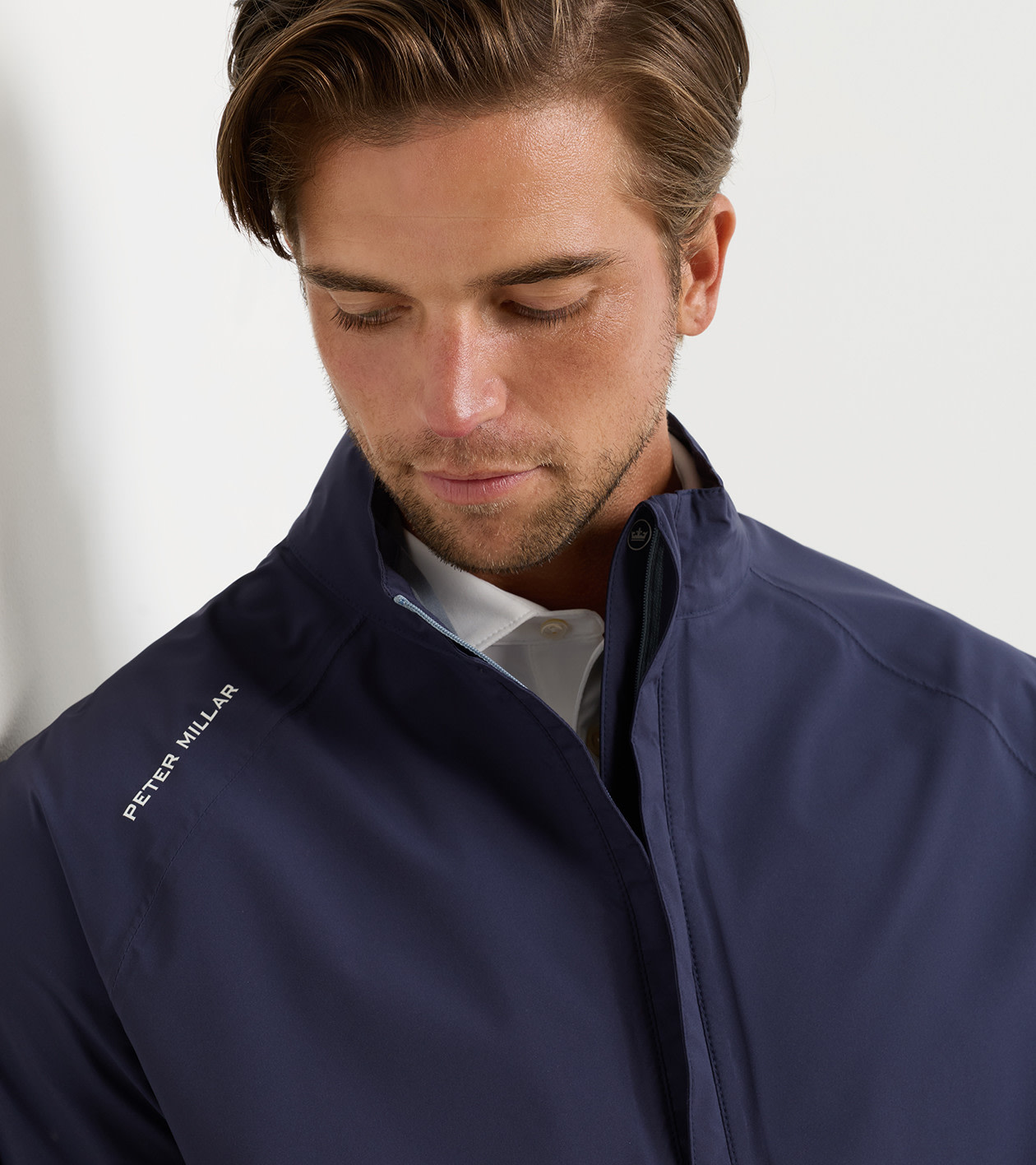 Shield Short-Sleeve Rain Shell in Navy - Alternate Image 5