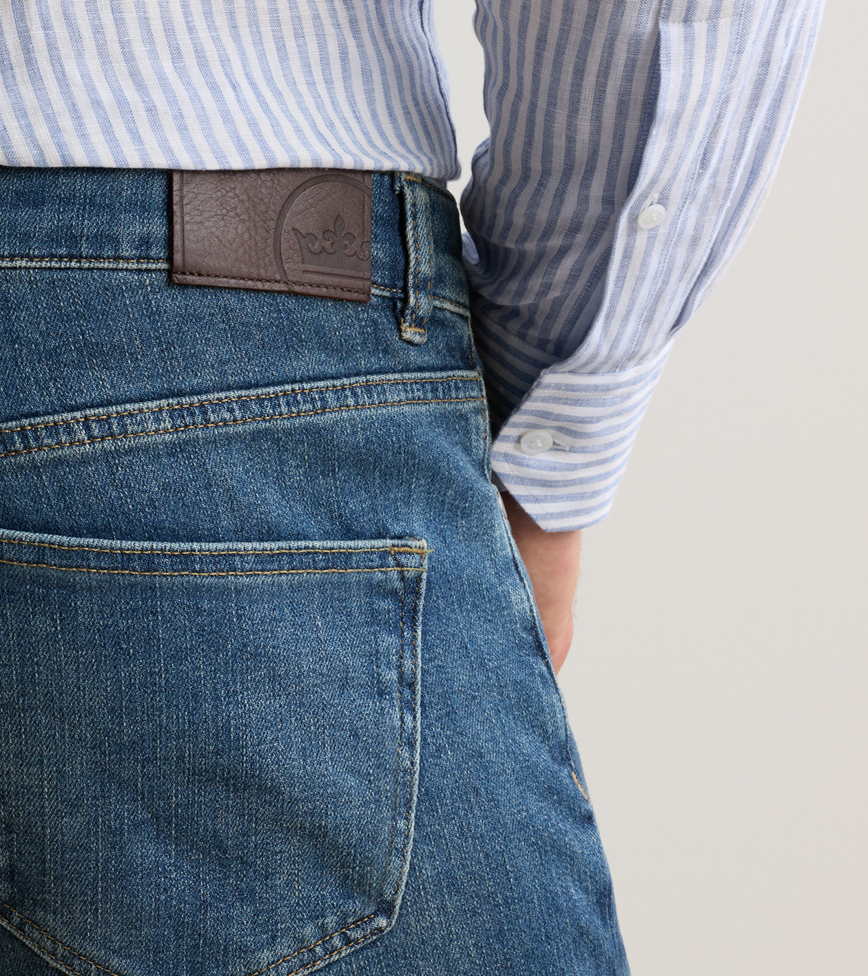 Vintage Washed Five-Pocket Denim in TRUE BLUE WASH - Alternate Image 3
