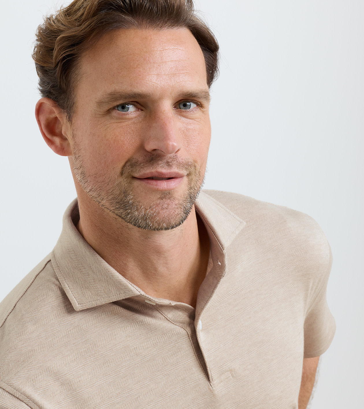 Excursionist Flex Herringbone Knit Polo in TRUFFLE - Alternate Image 3
