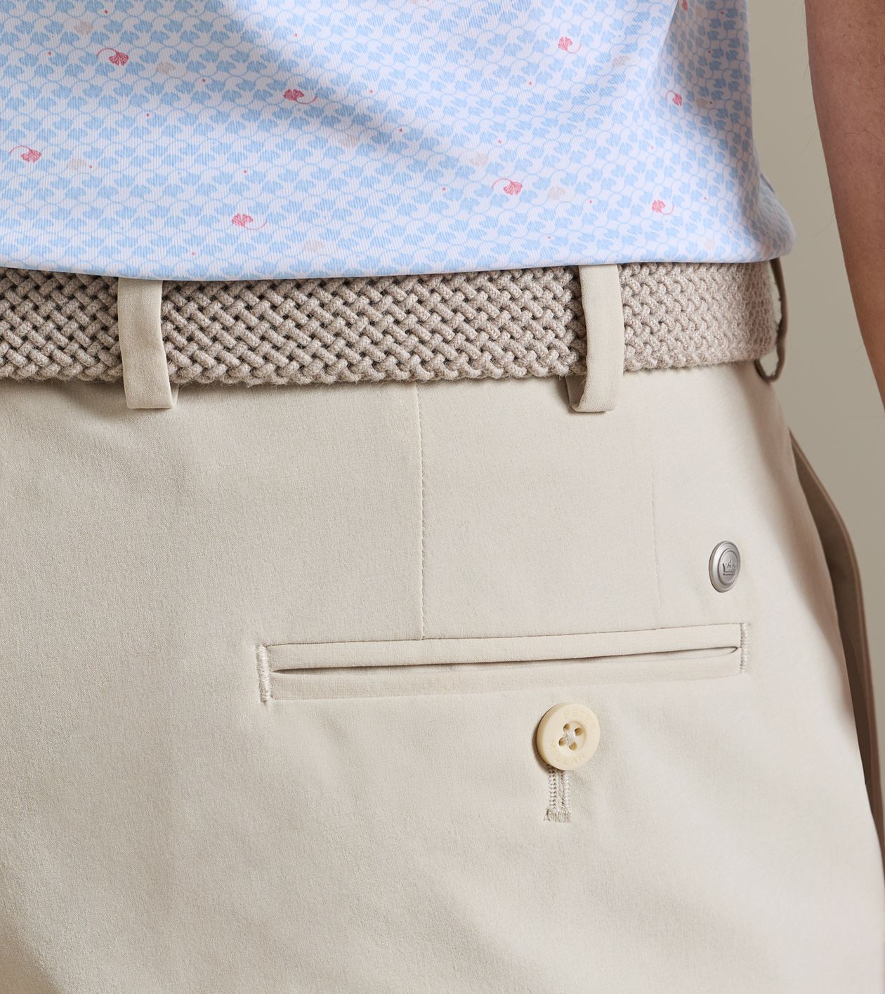 Surge Performance Short in British Cream - Alternate Image 3