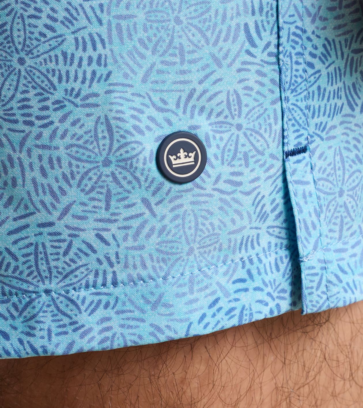 Sand Dollars Swim Trunk in SEAPORT BLUE - Alternate Image 3