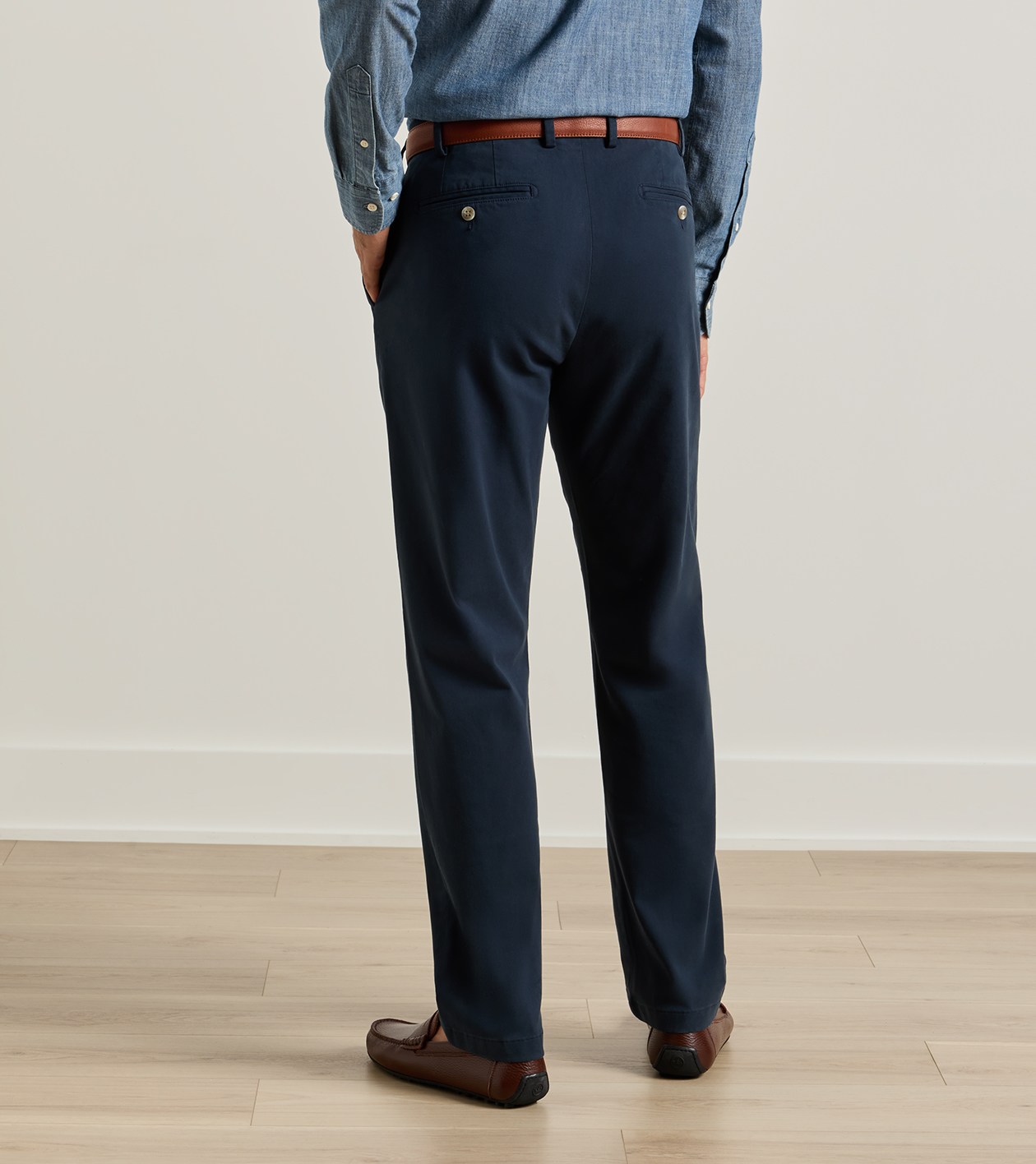 Signature Sateen Flat Front Trouser in MIDNIGHT NAVY - Alternate Image 2