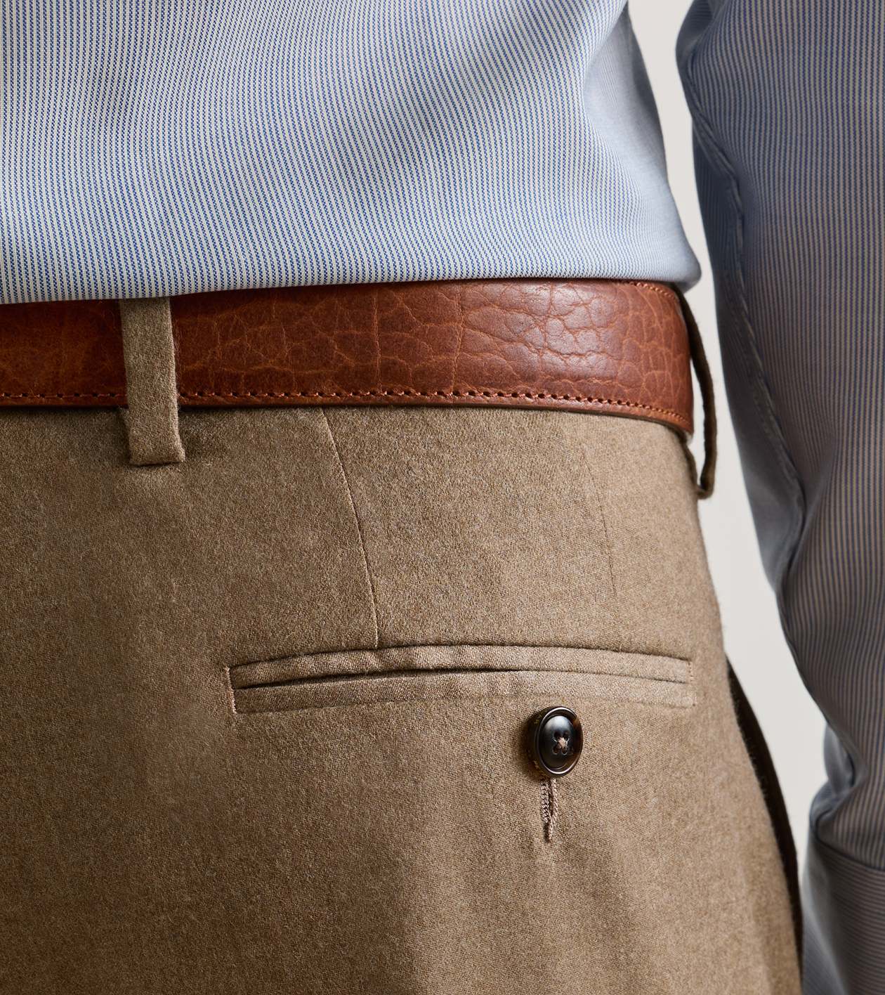 Byron Cashmere-Merino Flat Front Trouser in Barley - Alternate Image 3