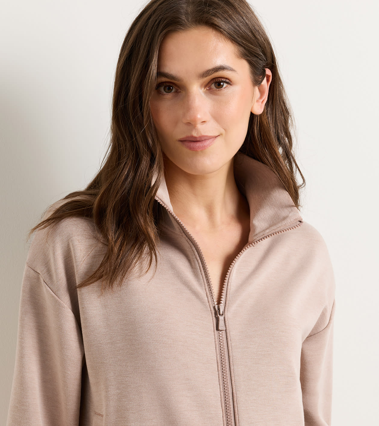 Flora Knit Melange Full-Zip Layer in CAMEL - Alternate Image 4