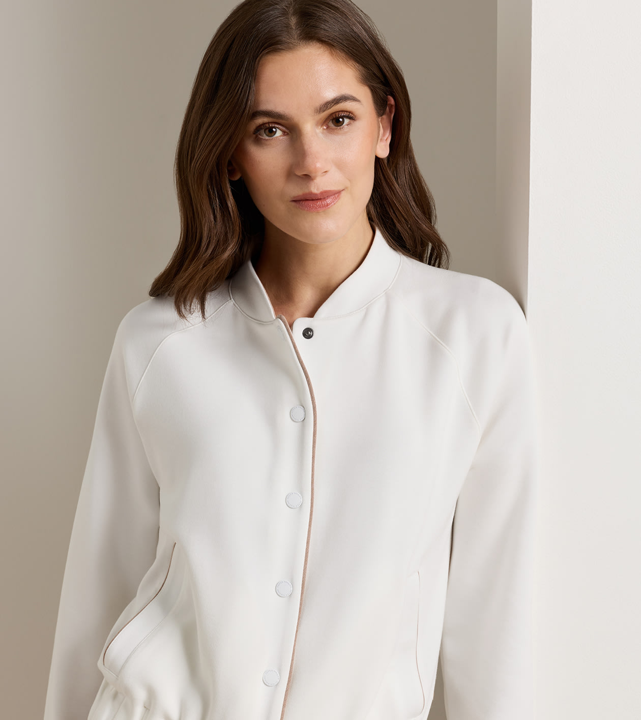 Flora Knit Bomber in SOFT WHITE / CAMEL - Alternate Image 5