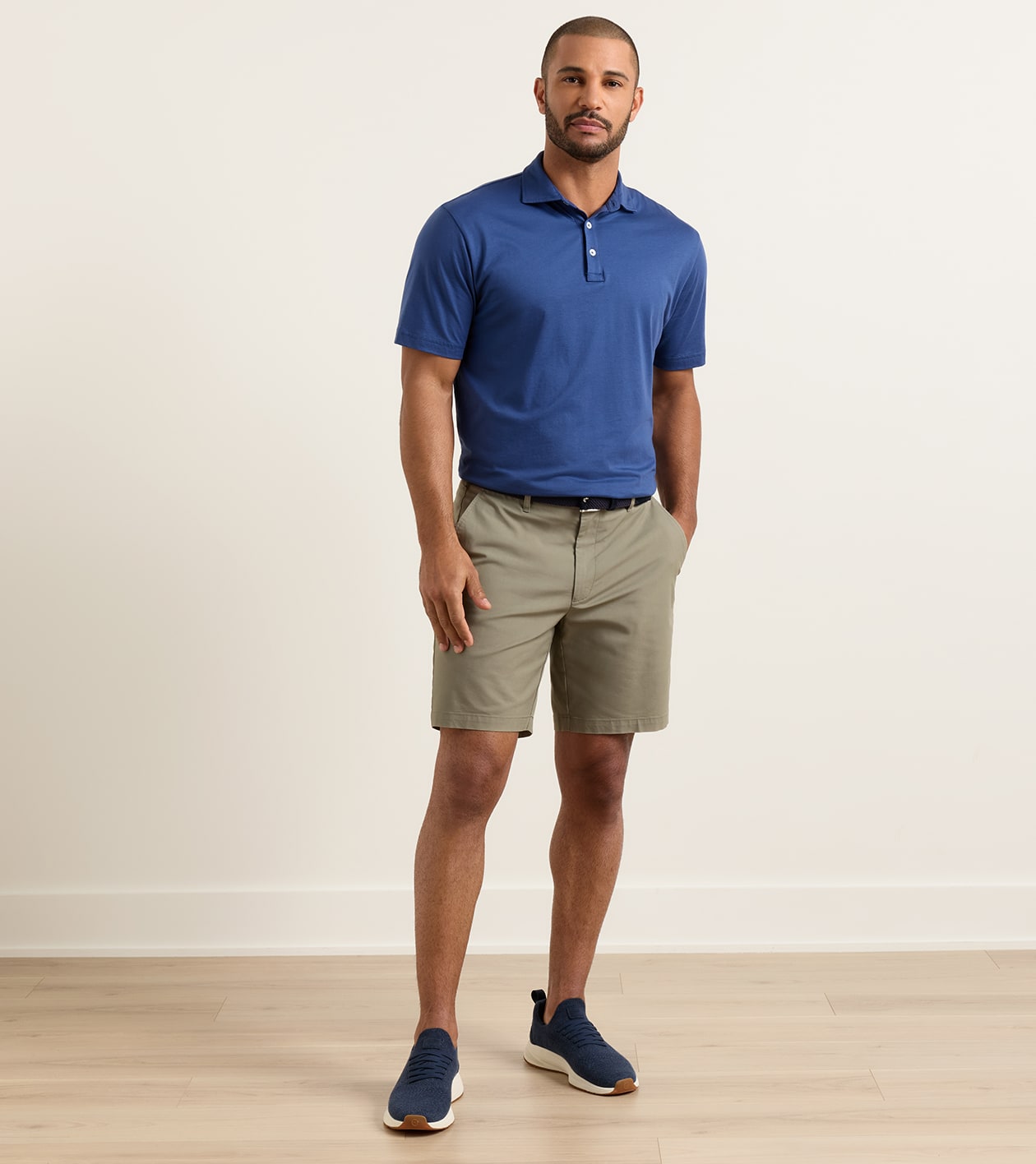 Crown Comfort Short in FATIGUE - Alternate Image 1