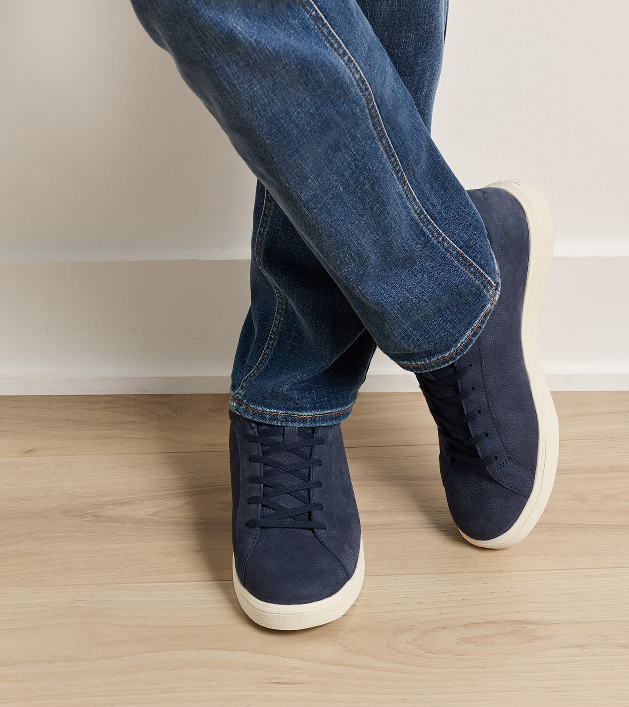 Drift Classic Nubuck Sneaker in Navy - Alternate Image 1