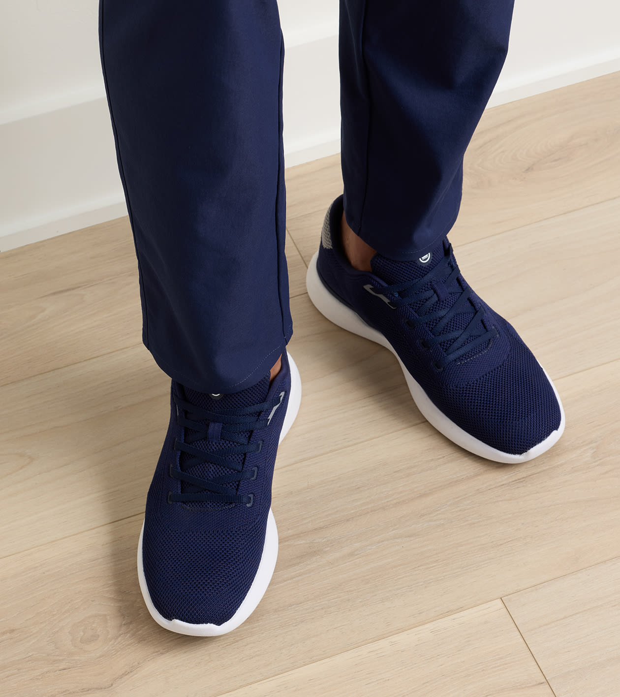Glide V3 Sneaker in Navy - Alternate Image 1
