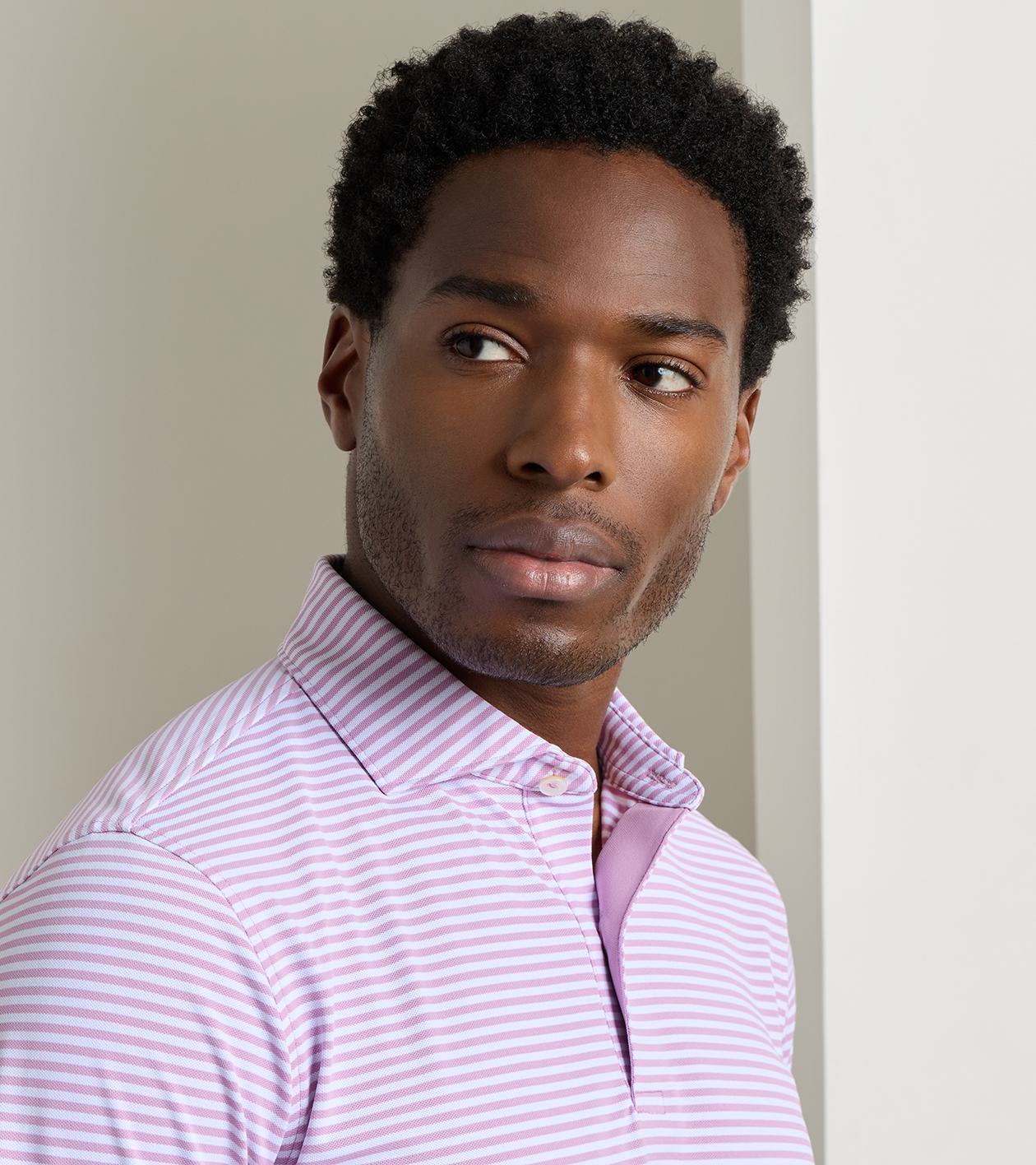 Verse Performance Mesh Polo in SOFT ORCHID - Alternate Image 4