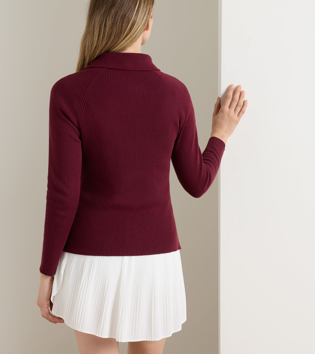 Coolspun Lite Cotton Ribbed Cardigan in OX BLOOD - Alternate Image 2