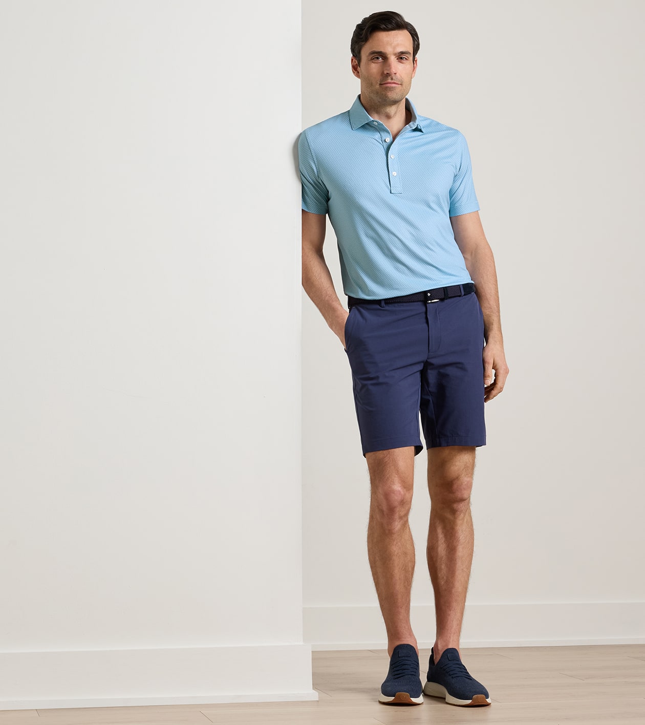 Surge Performance Short in Navy - Alternate Image 1