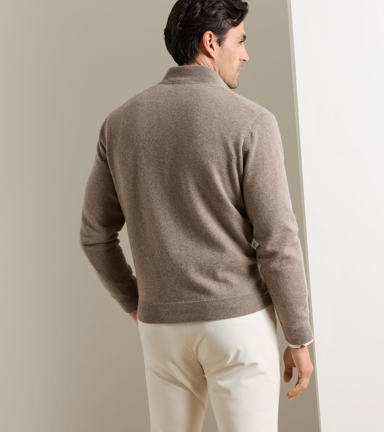 Artisan Crafted Cashmere Full Zip Sweater in Rye - Alternate Image 2