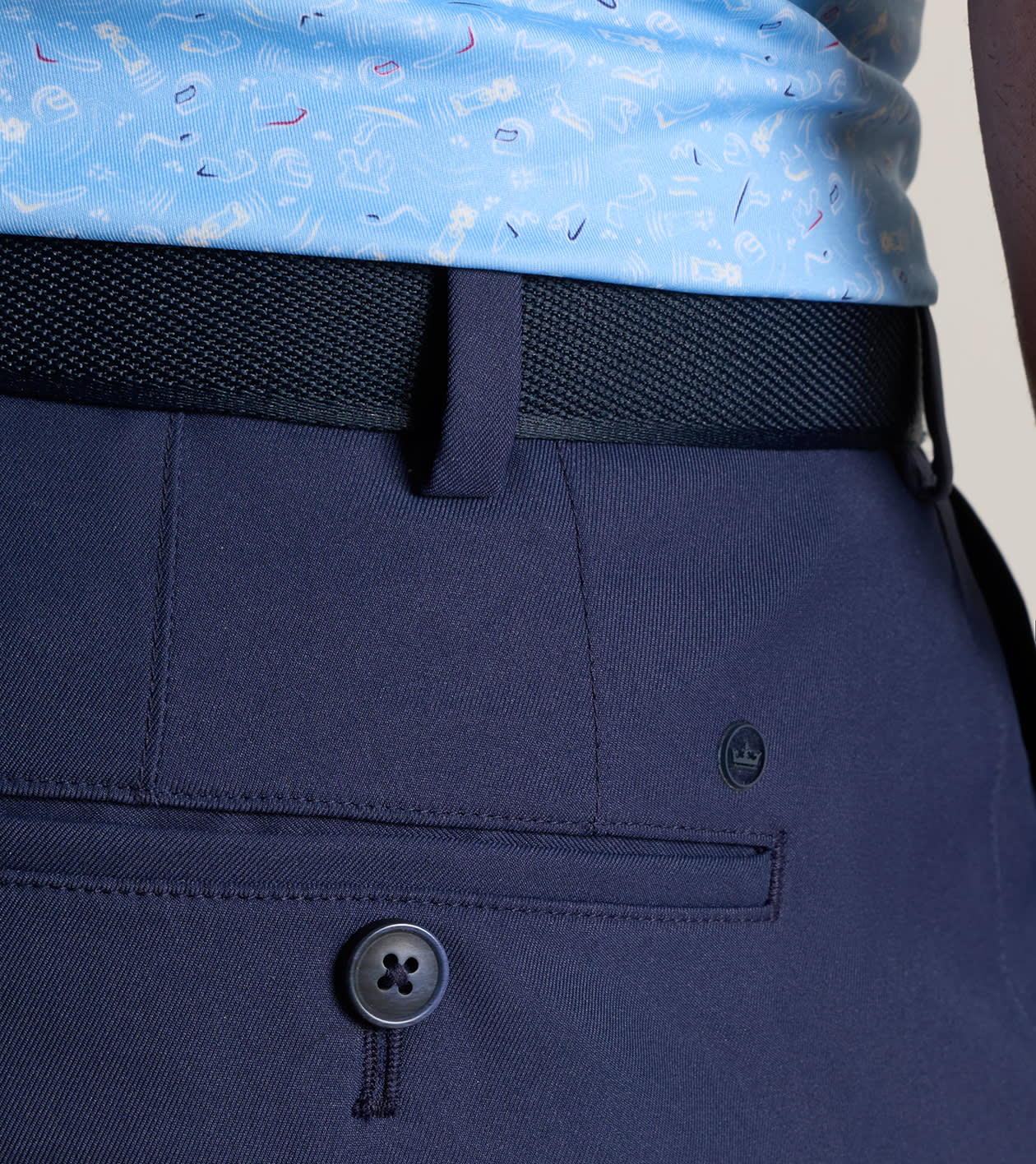 Salem Performance Short in Navy - Alternate Image 4